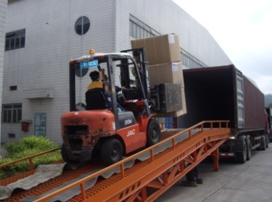 貴州昌鑫盛工程勞務(wù) 專業(yè)煙葉復(fù)烤質(zhì)量檢測(cè)與裝卸搬運(yùn)服務(wù)